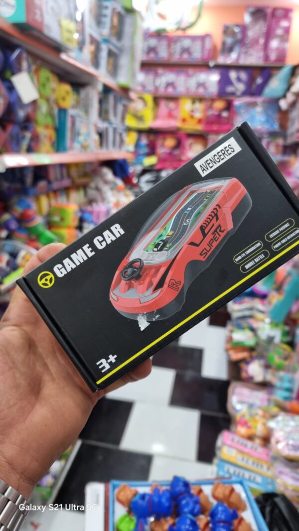 لعبة السيارة
